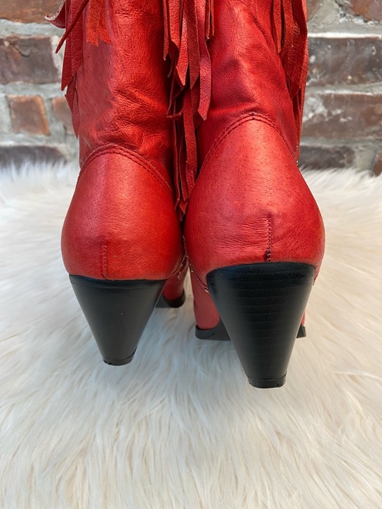 Dingo Red Fringe Bohemian Cowboy Boots, Size 7 - Picture 9 of 15